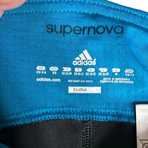 ADIDAS Capri women XS, NWT  leggings ,reflective,logo ,black,striped,activewear - Picture 6 of 11